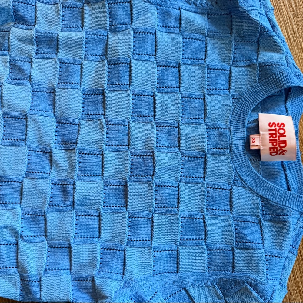 Blue Textured Two-Piece Set - Picture 2 of 4